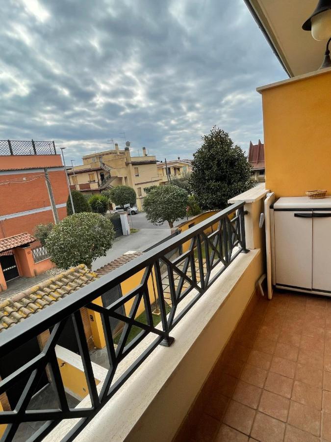 La Casa Di Flora Aeroporto Di Fiumicino Villa Eksteriør bilde