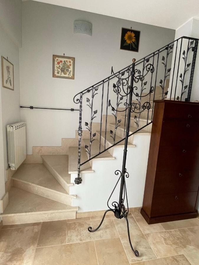 La Casa Di Flora Aeroporto Di Fiumicino Villa Eksteriør bilde