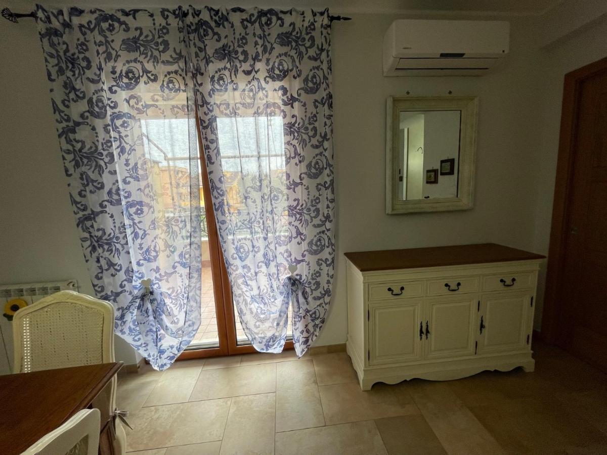 La Casa Di Flora Aeroporto Di Fiumicino Villa Eksteriør bilde
