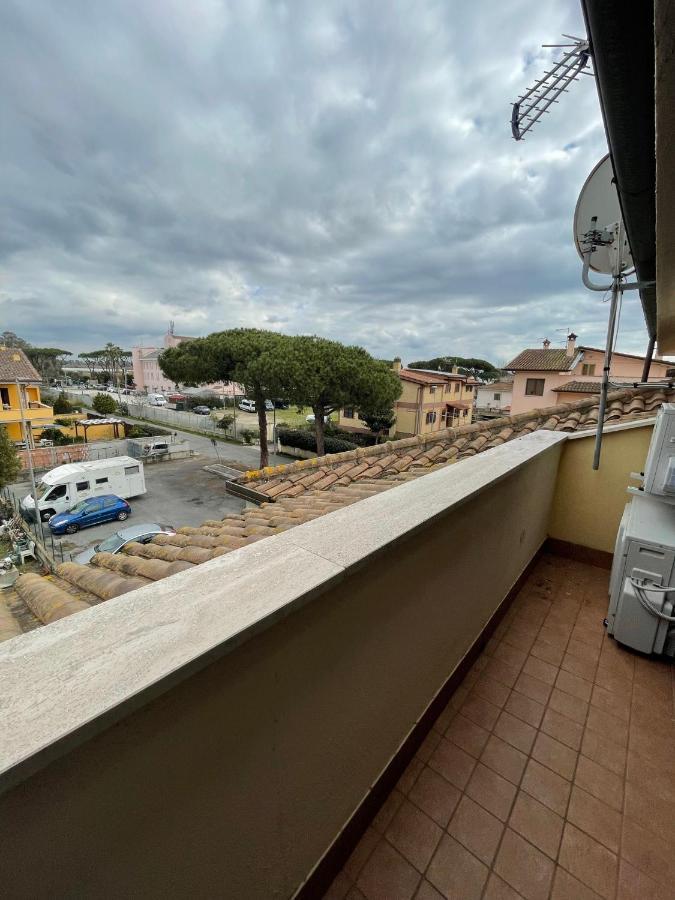 La Casa Di Flora Aeroporto Di Fiumicino Villa Eksteriør bilde